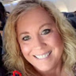 Meet your Posher, Dana